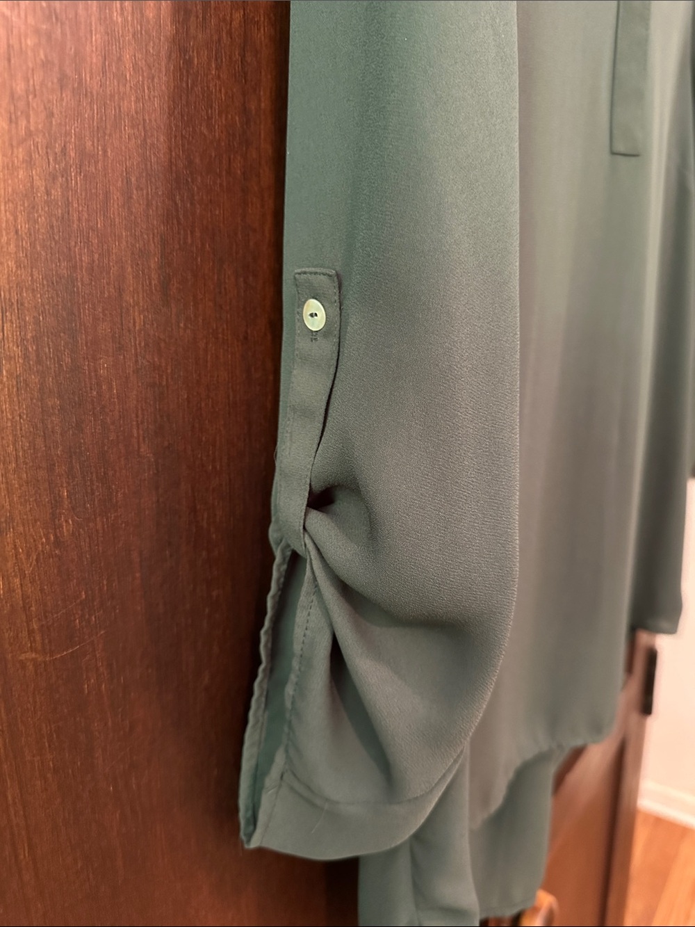 Daniel Rainn women’s army green tunic • blouse • top • shirt - Picture 5 of 5